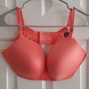 Victoria's Secret Biofit Padded No-wire Bra In Coral Size 38D